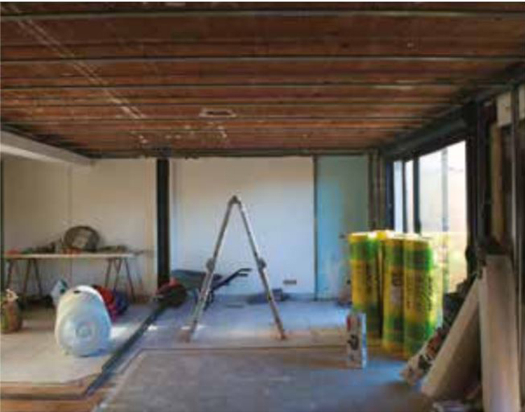 Pose de panneaux photovoltaïques en toiture